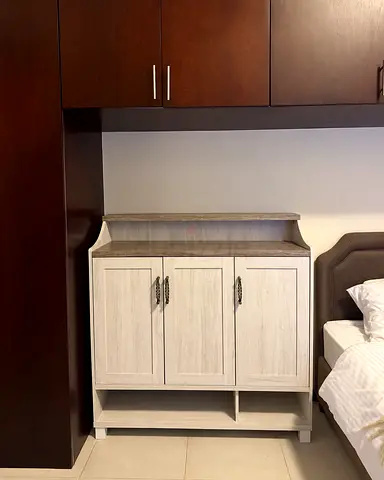 Shoes cabinet