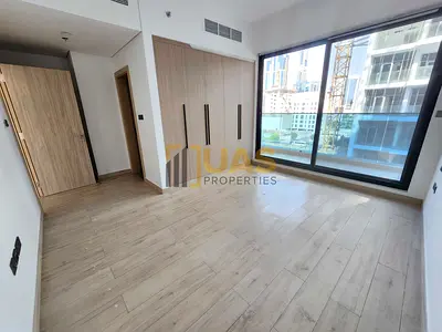 Lavish 1bhk+15 days free+pool parking+pets allow