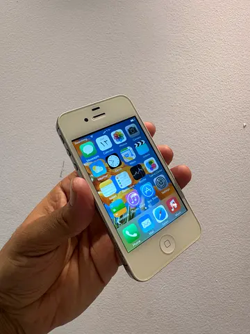 iPhone 4S 64GB white With Accessories