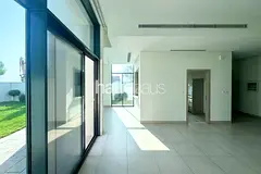 Vacant | Corner Unit | Great Value