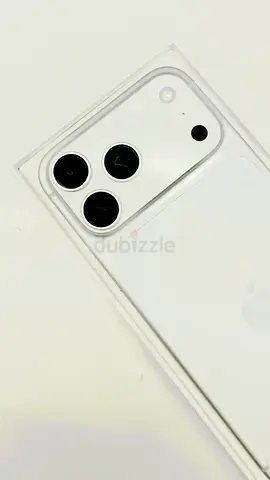Apple iPhone 17 pro max 1 TB With Sim Zero Scratches