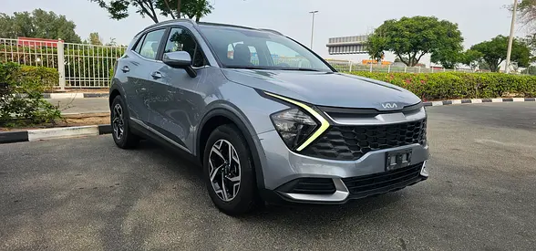 KIA SPORTAGE MODEL 2023 G.C.C ACCIDENT FREE ORIGINAL PAINT KM 98000