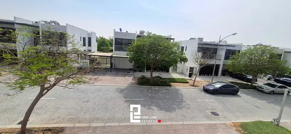 Spacious | Family | Unfurnished