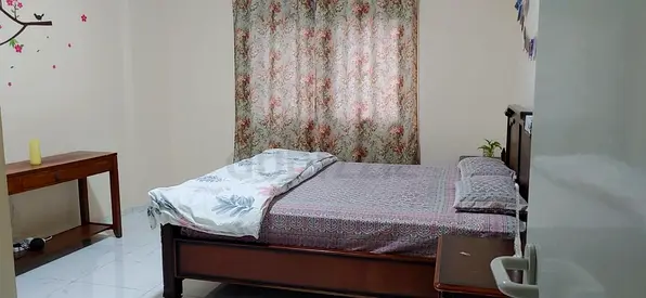 Master Bedroom for Rent in Abu Hail (Near to Metro)