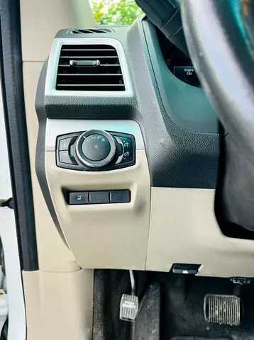 2015 FORD EXPLORER thumbnail 19