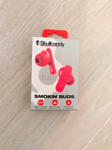 Skullcandy earbuds