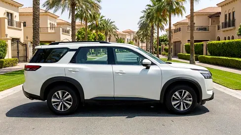 2024 Nissan PATHFINDER photo 5