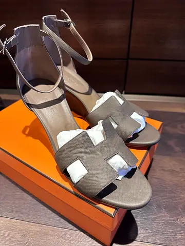 LIKE A NEW HERMES LEGEND H WEDGE SANDALS ETOUPE SIZE 40.5