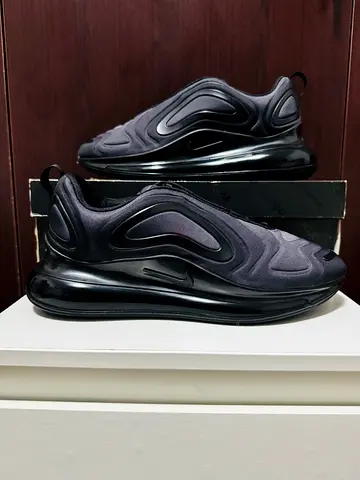 Nike Air Max 720 All Black Sneakers - Size US 10