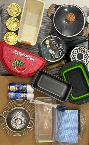 Pots and kitchen items