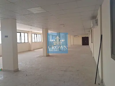 HOT RENTAL OFFER | 3,000 SQ. FT. MAZZANINE FLOOR 🔥