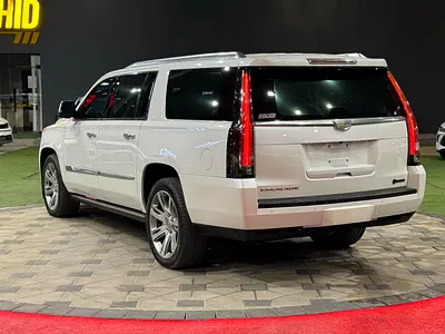 2016 Cadillac ESCALADE — фото 5