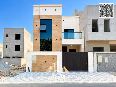 Townhouse for sale near the main road; freehold ownership available to all nationalities; price neg