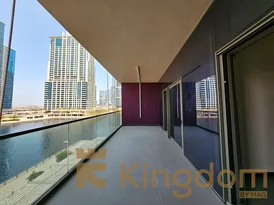 شقة مفروشة بغرفة نوم واحدة | شرفة | إطلالات على المارينا والمدينة