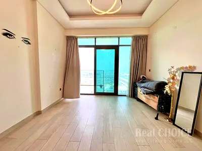 Chic Studio for Rent | Unfurnished | Spacious