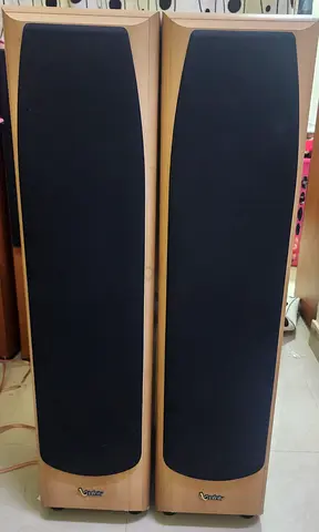 INFINITY ALPHA TOWER SPEKERS