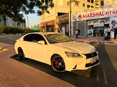 2015 Lexus GS-SERIES — фото 3