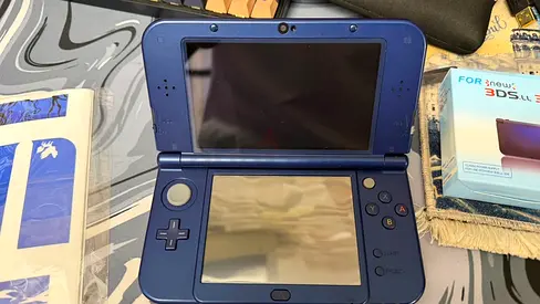 New Nintendo 3ds XL Japanese with accessories