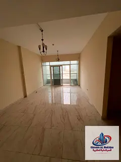 Master bedroom, 3 bathrooms, balcony and free parking in a 2-bedroom apartment in Al Qasimia – Al