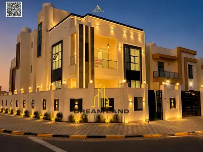 Two-story villa with a roof terrace for sale directly from the owner; freehold ownership available to all nationalities; price negotiable.