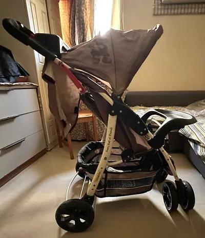 Lightweight baby stroller/pram in good used condition price 130 (can be negotiated)