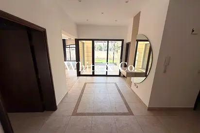 4 Bed+Maids | Upgraded | Corner Unit |