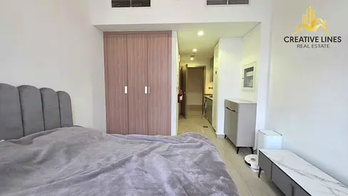 Fully Furnished luxurious Studio available for Rent