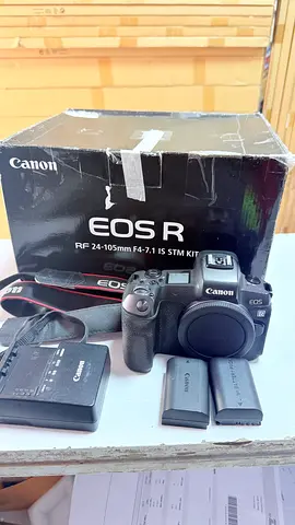 Canon EOS R mirrorless camera body with box, 2 batteries & charger