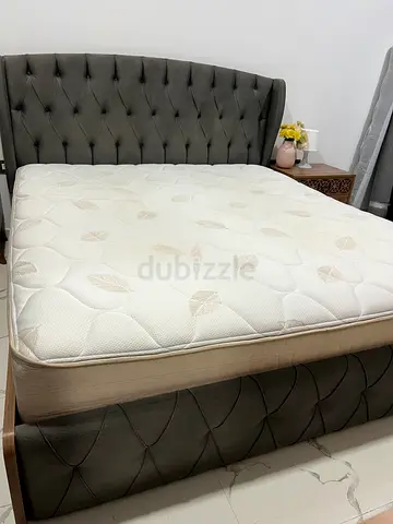 King size bed set with mattress