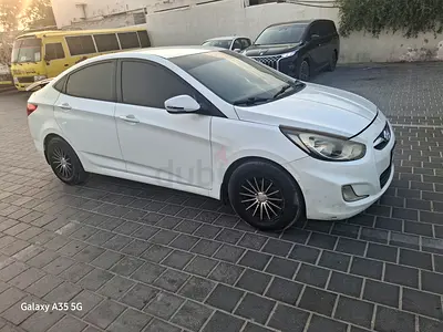 Hyundai Accent 2015 GLS GCC Specs in Excellent Condition .....contact number