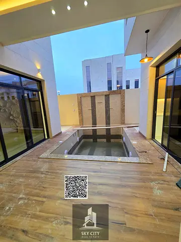 للبيع فيلا ملكية فاخرة في الحليو 2 عجمان | زاوية شارعين | 6 غرف ماستر | طابقين وروف | تصميم استثنائي وموقع مميز | شامل رسوم التسجيل والتمليكفرصة مميزة