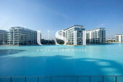 Luxury 2BR | Prime Location | District One