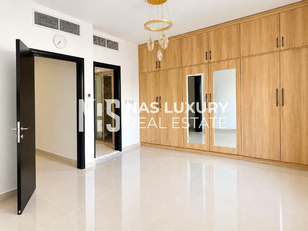 Semi-Furnished | Closed Kitchen | Parking shade