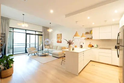 Exclusive |Fully Furnished | Fully Upgraded | VOT