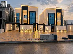 Villa at a bargain price directly on the main road with a 20-meter front setback. Freehold ownership