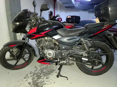 2019 Bajaj Pulsar 180cc at 1200 AED Only