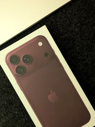 iPhone 18 Pro Max Burgundy 256GB