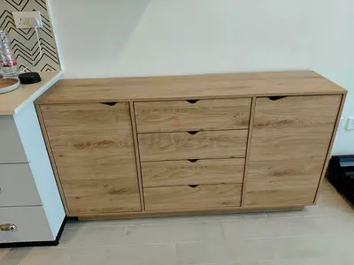 Light Oak Sideboard with 4 Drawers and 2 Cabinets