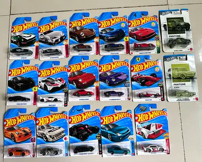 HOTWHEELS PREMIUM COLLECTORS LOT FOR SALE!! Includes Ferrari, Porsche & More❤️🔥