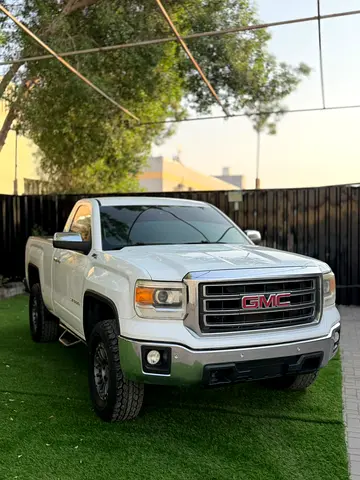 2015 GMC Sierra AT4 GCC Specs