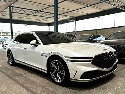 2023 Genesis G90 Turbo GCC Specs - Luxury Sedan, Low Mileage