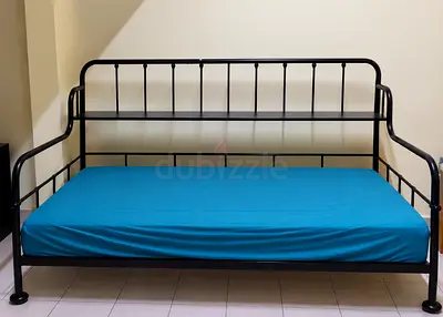 Home Centre Daybed with Medicated Mattress for Sale