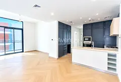 VACANT | Huge Layout | Community View