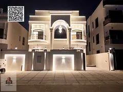 Elegant 6-room classic villa for sale, situated opposite all amenities.