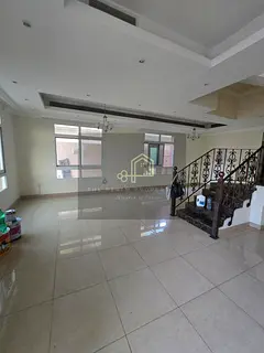 CORNER 4BR WITH PVT ENTRANCE-MAID AWAY FROM THE FLIGHT PATH