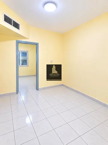 Discount Alert !!Spacious 1Bhk With 1 Washroom Just In 28k For Family Close To Al Nahda Park Shj Call Hamza