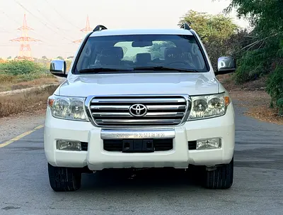 Toyota Land Cruiser 2009 GXR GCC Specs