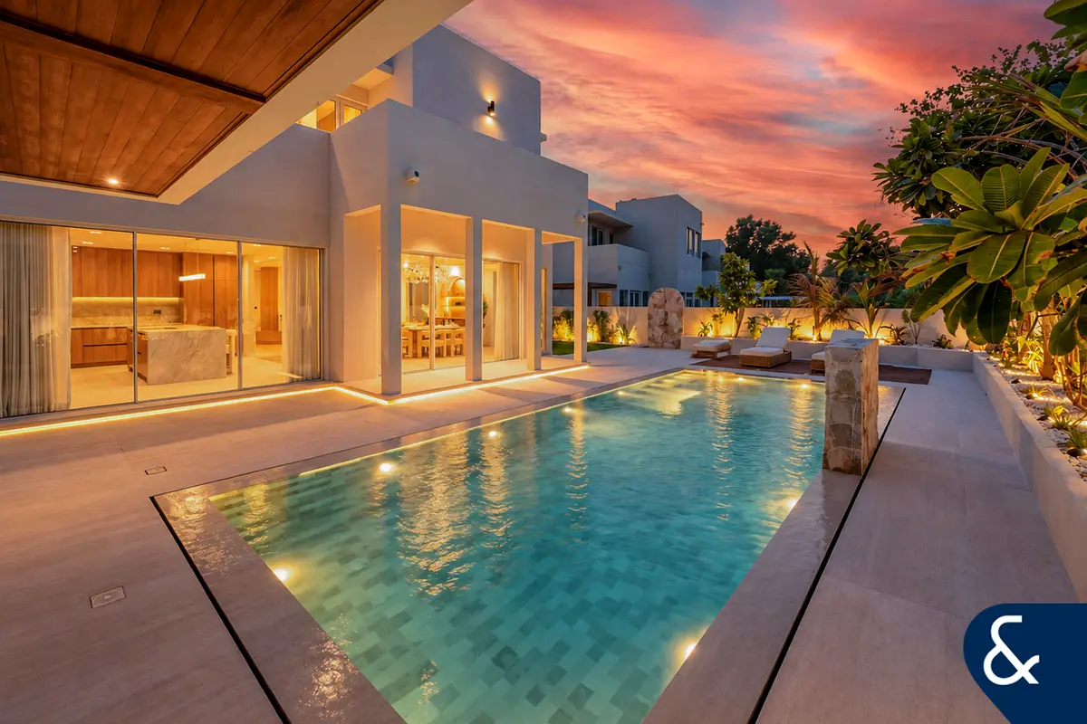 4 Bedrooms | Fully Upgraded | Exclusive
