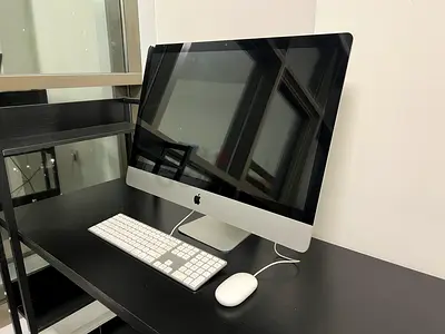 2015 Apple iMac 27” Keyboard & Mouse - Good Condition