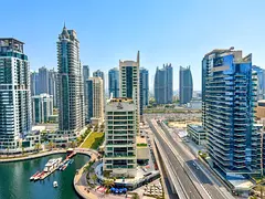 Marina View | Vacant | Spacious & Bright